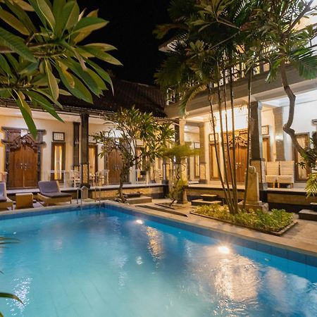 The Mel Homestay Batununggul Buitenkant foto